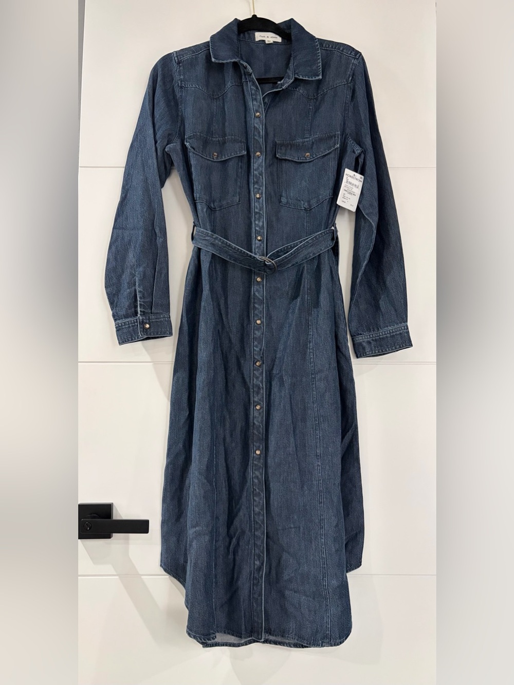 NWT Cloth & Stone Nordstrom Denim Long-Sleeve Shirt Dress with Belt, Womenโs M
